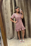 Vestido de lactancia, Isabella dálmatas