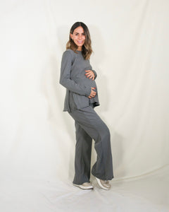 Conjunto de maternidad Cinthya, gris rayitas