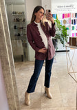 Camisa de maternidad, Vinipiel vino