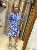Vestido maternidad y lactancia Romina azul flores blancas