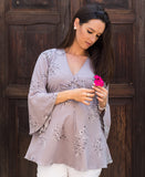 Blusa de maternidad, Loretta Bucarelli