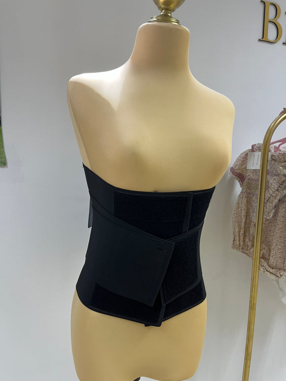 Faja para evitar diastasis